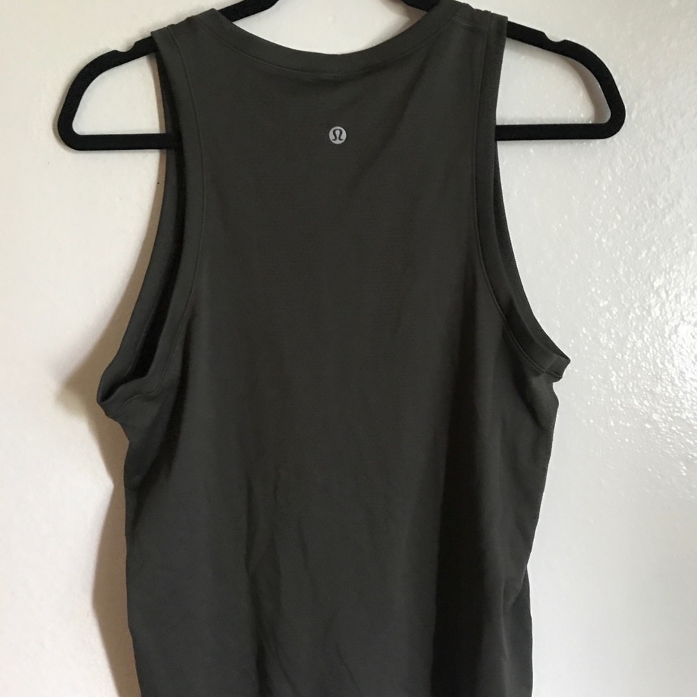 Swiftly Breeze Tank *Relaxed Fit, Dark Olive color